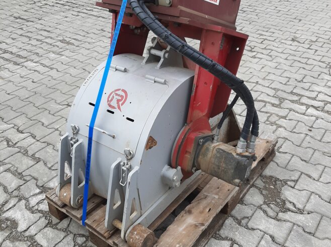 Rockwheel Anbaufräse / Flächenfräse RR400
