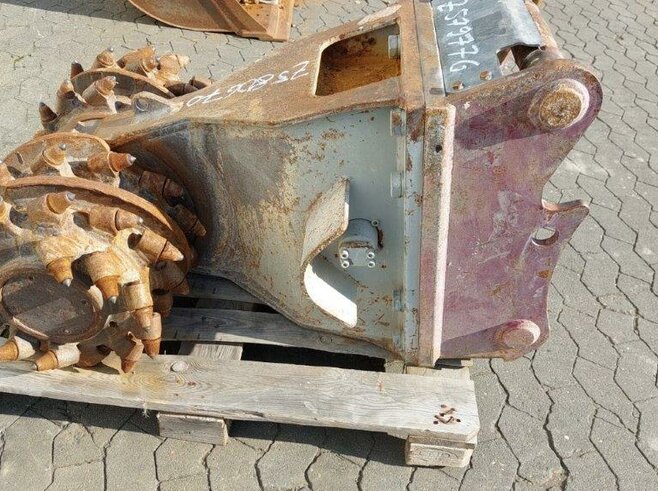 Rockwheel Anbaufräse D15