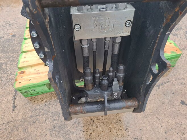 Rockwheel Anbaufräse D20