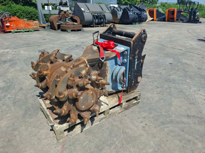 Rockwheel D30 Anbaufräse