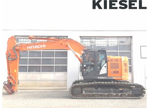 Hitachi ZX225USLC-6