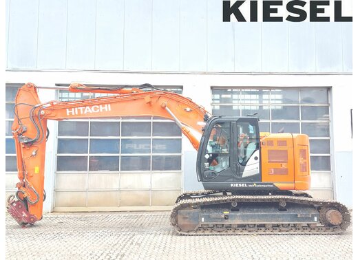 Hitachi ZX225USLC-6