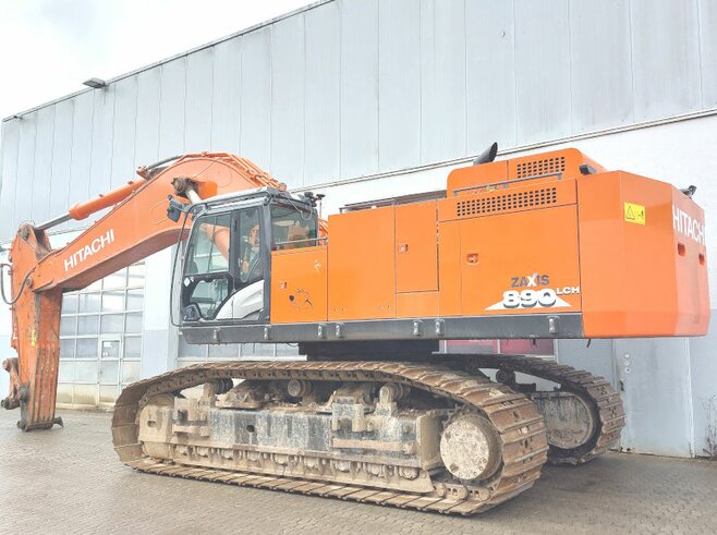 Hitachi ZX890LCH-6