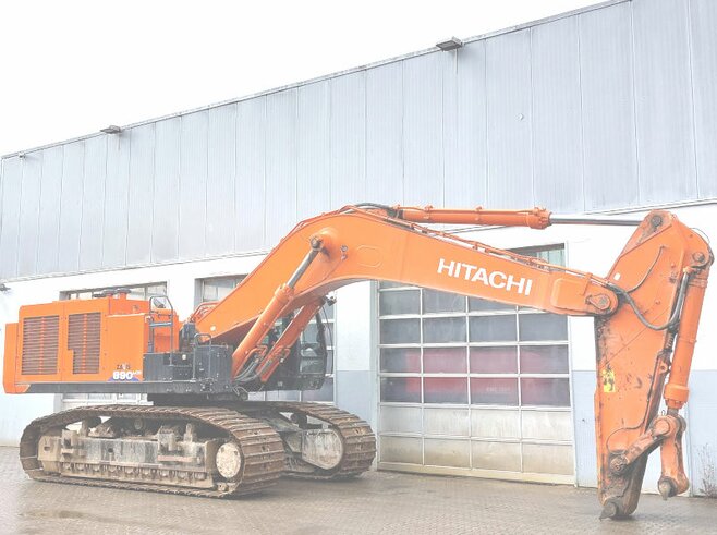 Hitachi ZX890LCH-6