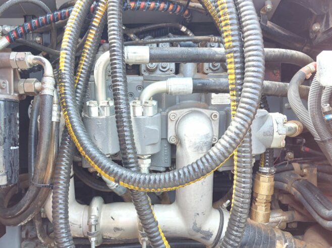 Hitachi ZX300LCN-6