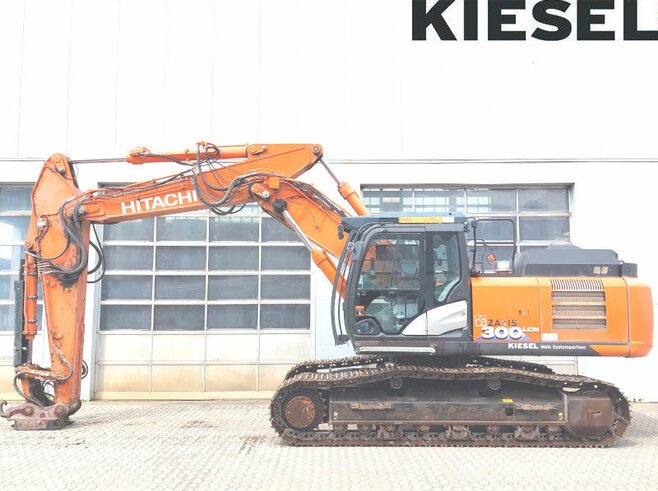Hitachi ZX300LCN-6