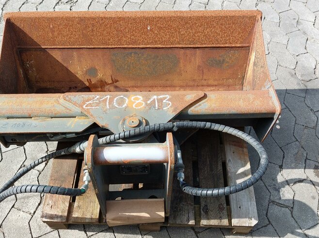Rädlinger Grabenräumlöffel schwenkbar 1000mm