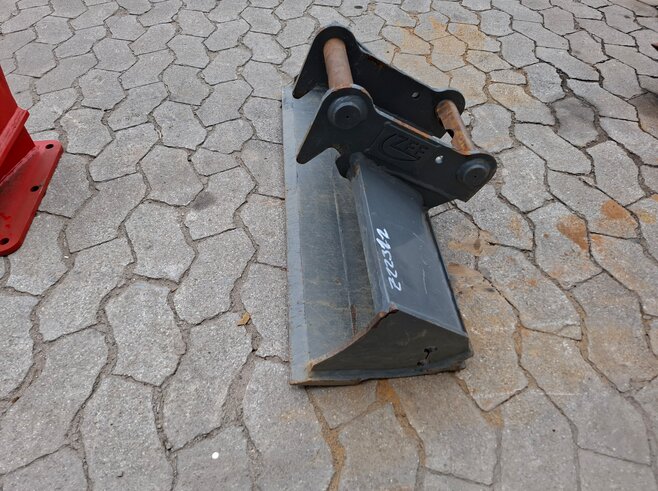 ZEF Grabenräumlöffel Starr 800mm