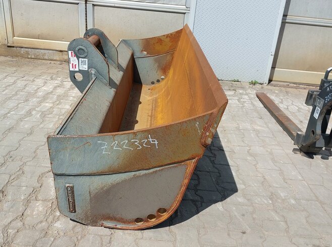 Kinshofer Grabenräumlöffel Starr 2200mm