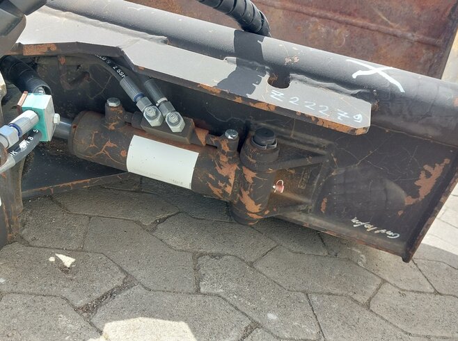 Henle Grabenräumlöffel schwenkbar 1400mm