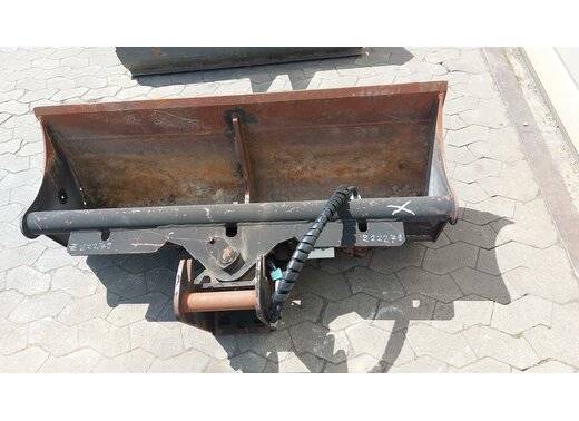 Henle Grabenräumlöffel schwenkbar 1400mm