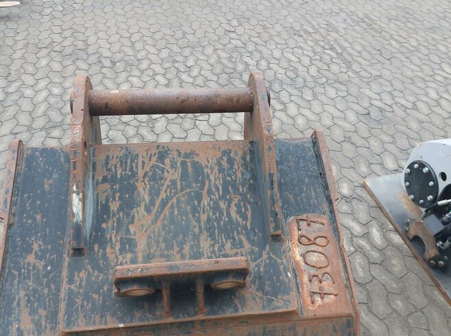 LRT Tieflöffel 1000mm