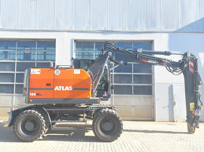 Atlas 165W