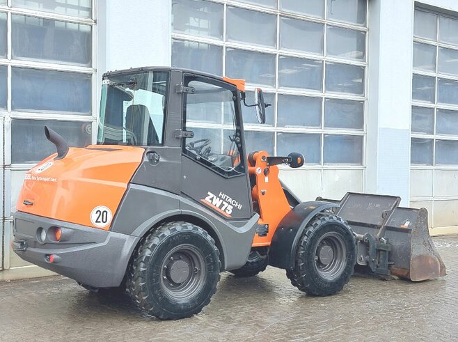 Hitachi ZW75-6