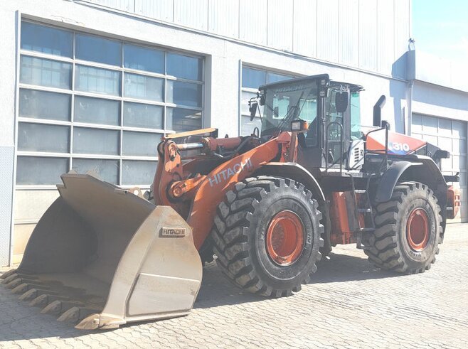 Hitachi ZW310-6