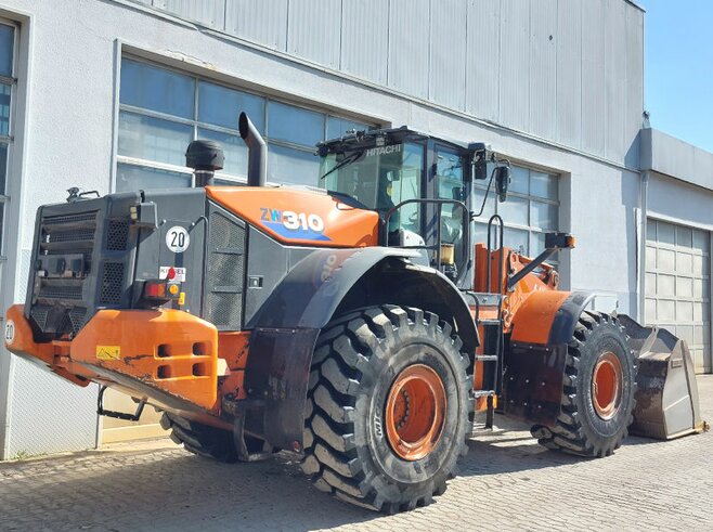 Hitachi ZW310-6