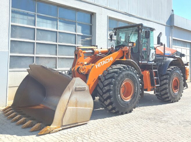 Hitachi ZW310-6