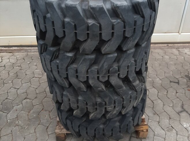 Giant Radlader Komplettradsatz, 33x12-20 Solidair SKS