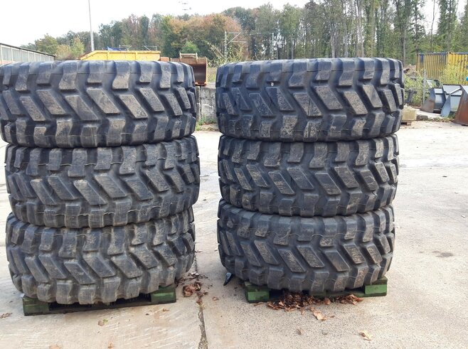 Goodyear Reifensatz TL3A+ 23.5 R25