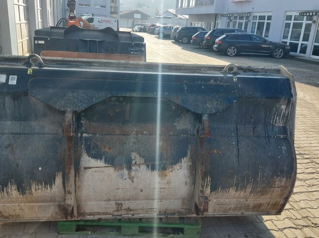 LRT Erdbauschaufel 2690mm