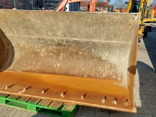 LRT Erdbauschaufel 2690mm