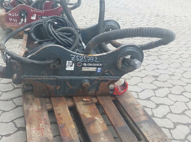 OilQuick Vollhydraulischer Schnellwechsler OQ70-55