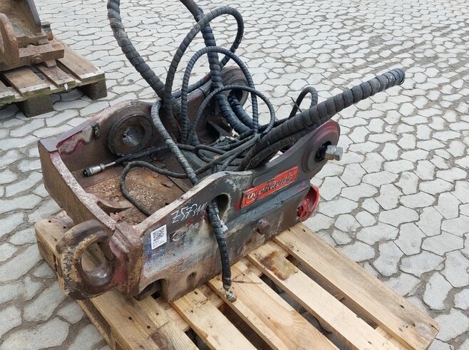 OilQuick Vollhydraulischer Schnellwechsler OQ70-55