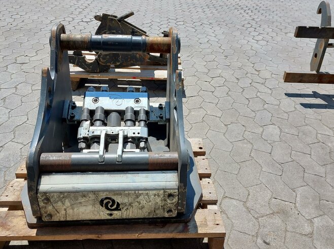 OilQuick Schraubadapter OQ65