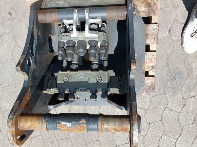 OilQuick Schraubadapter OQ65