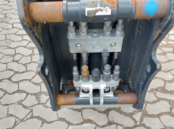 Demarec Betonpulverisierer DLP12