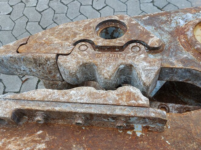 Demarec Betonpulverisierer DLP16