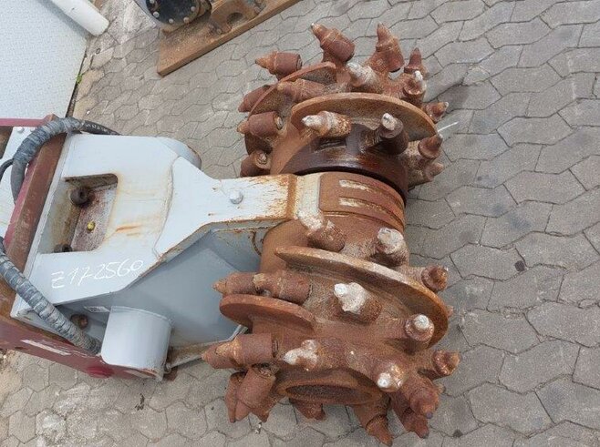 Rockwheel Anbaufräse D30