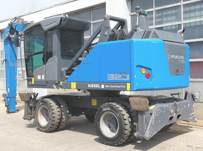 Fuchs MHL320 F