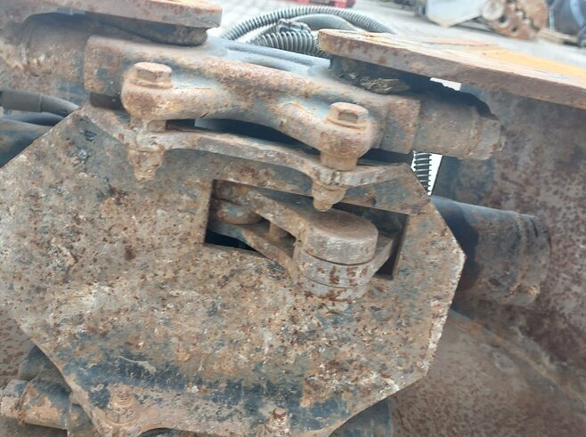 Kinshofer  Zweischalen-Tiefbaugreifer C035H-350