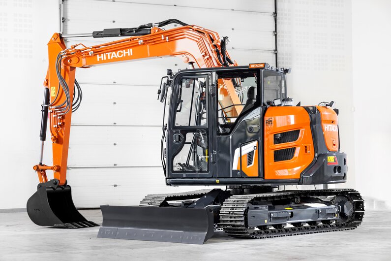 Hitachi  Hitachi ZX10U-6