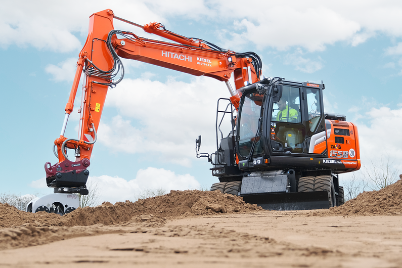 Hitachi  ZX155W-7