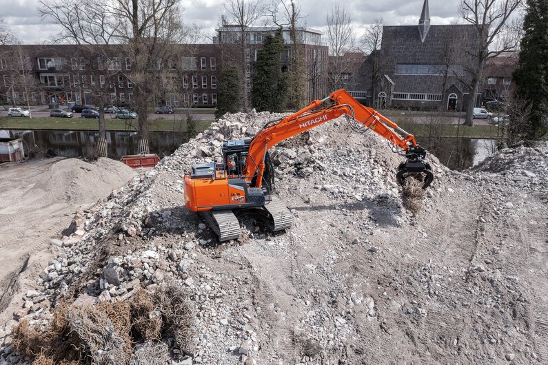 Hitachi  ZX130-7B